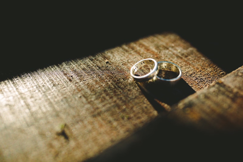 5 Sentiments to Engrave on Your Wedding Ring | HowStuffWorks