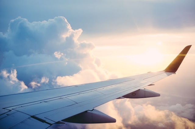 Learn how to get bereavement flight discounts on all major airlines in the US, including Delta, United, American Airlines, JetBlue, and more.
