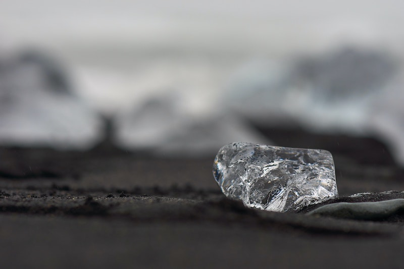 How Does Turning Pet Ashes Into Diamonds Work? | Cake Blog